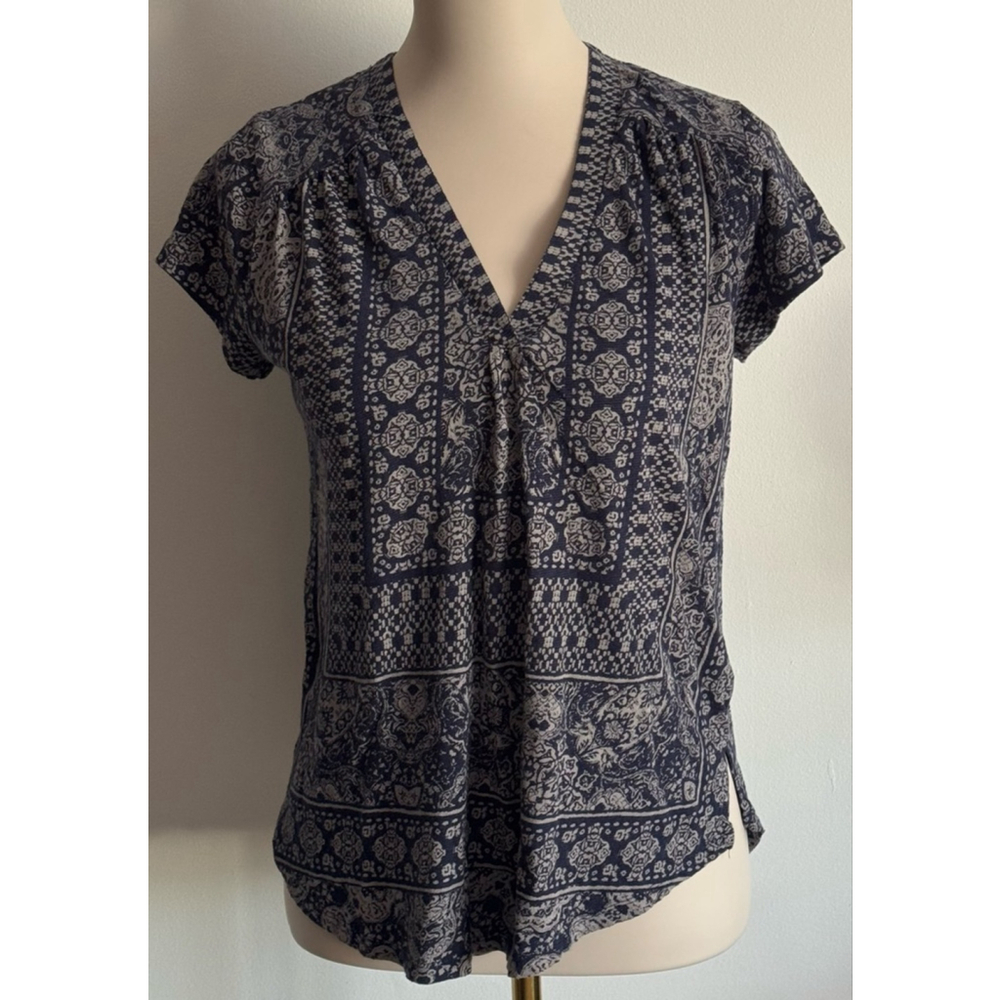 Women's Lucky Brand Blouse S Navy Beige Patterned Short Sleeve